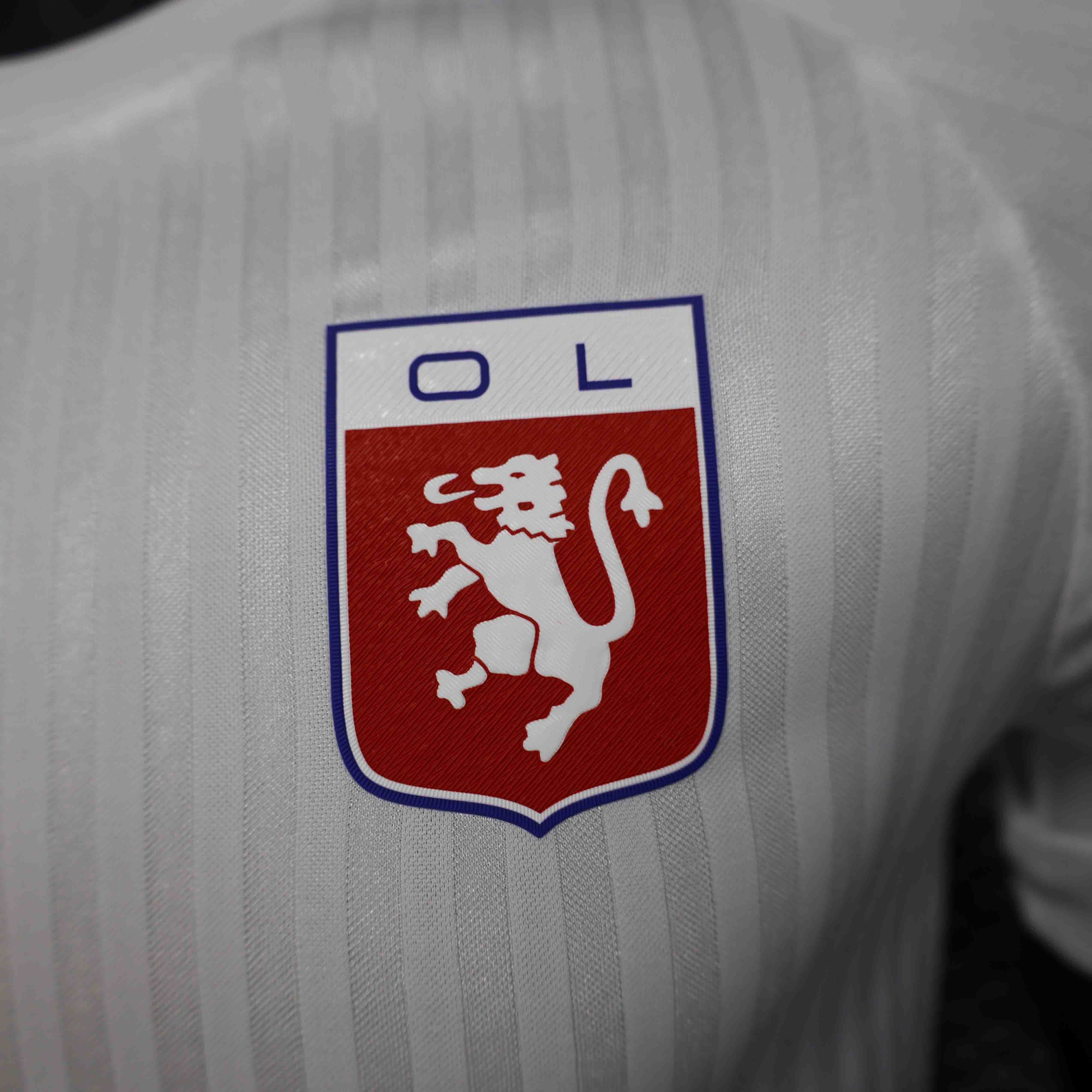Maillot Lyon concept 2025-26 Maison To Sport