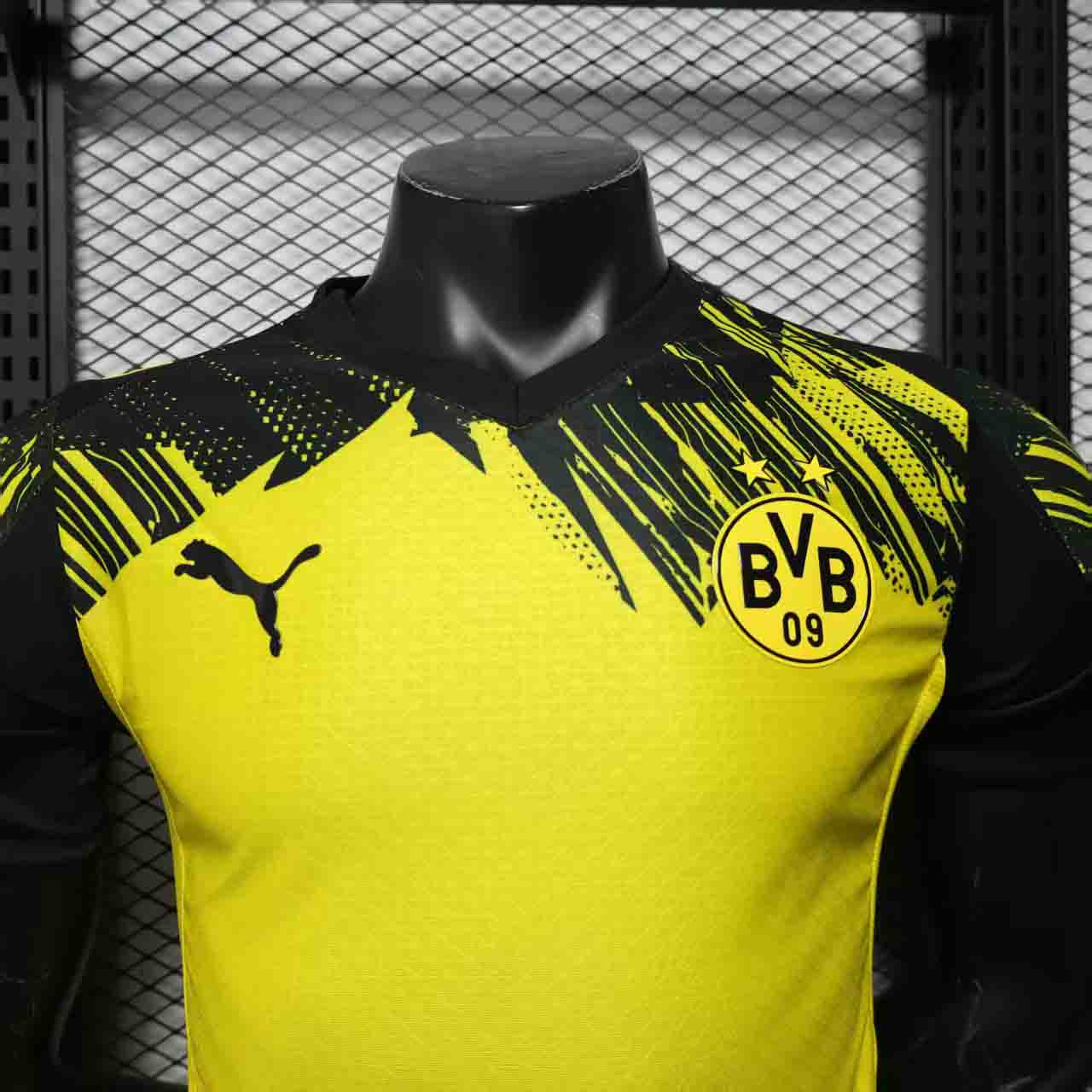 Maillot 25-26 Dortmund concept Maison To Sport