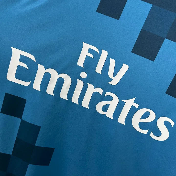 Real Madrid maillot foot 2017 2018 retro Maison To Sport