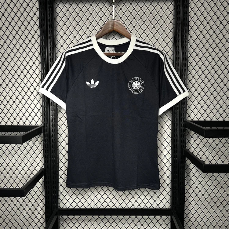MAILLOT RÉTRO ALLEMAGNE Maison To Sport