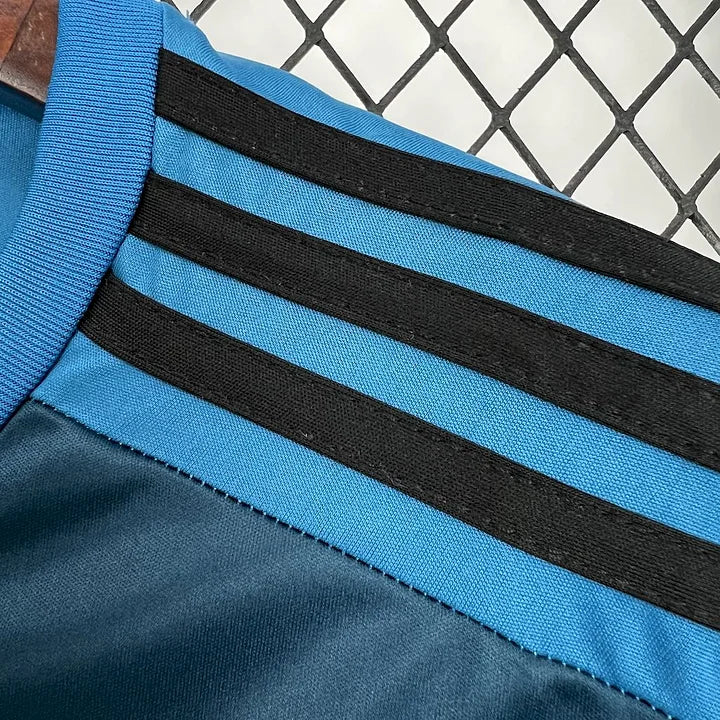 Real Madrid maillot foot 2017 2018 retro Maison To Sport