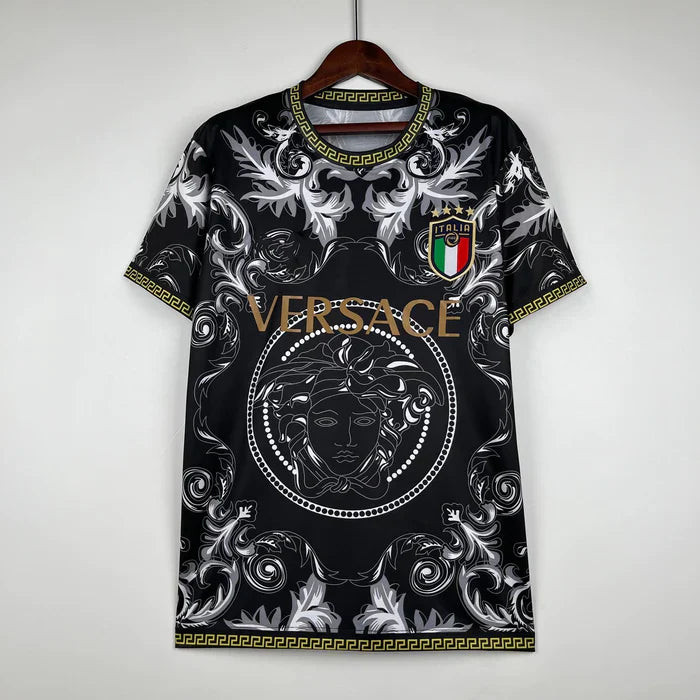 Maillot Italie saison 2023-2024 collab Versace noir Maison To Sport