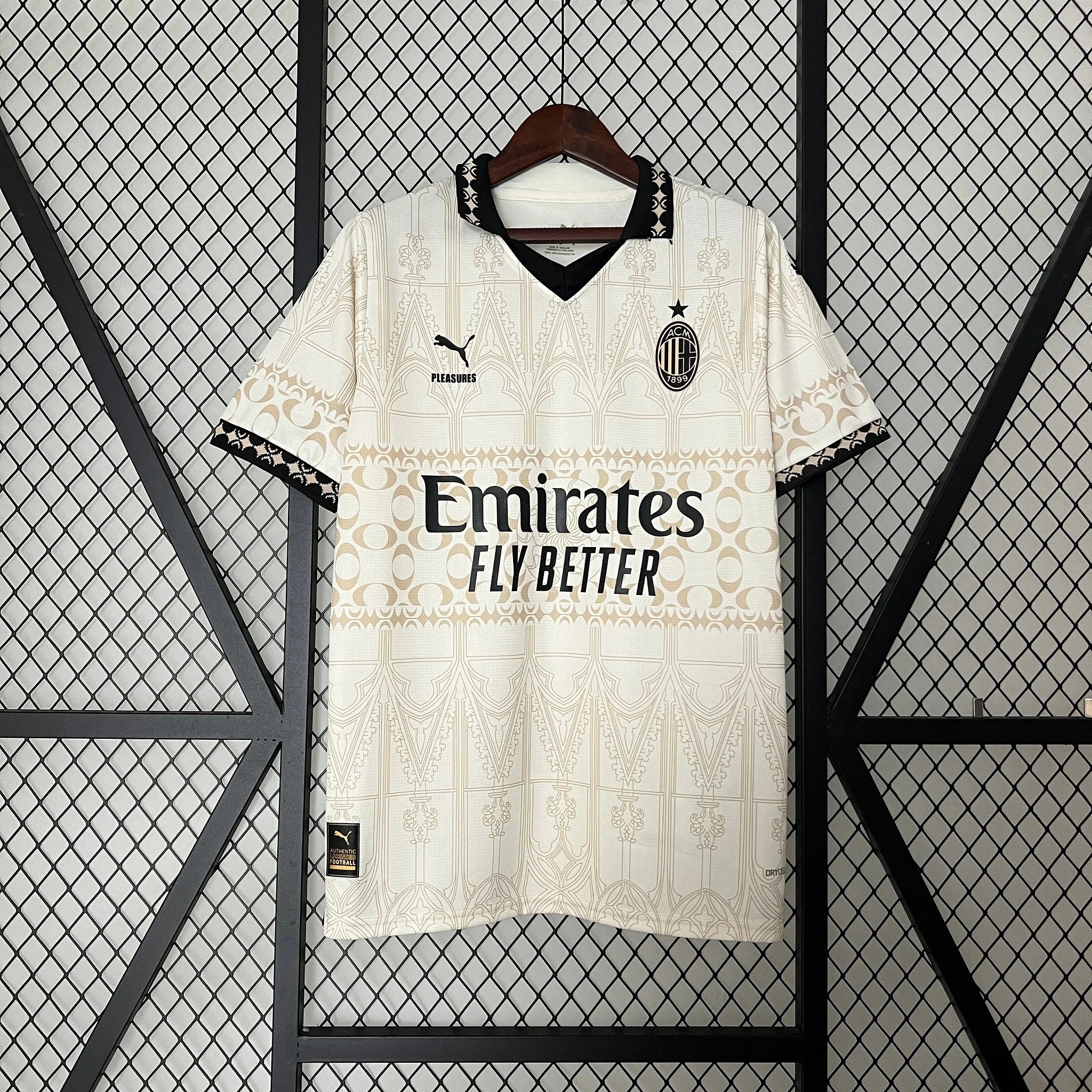 MAILLOT AC MILAN 2024/25 FOURTH Maison To Sport