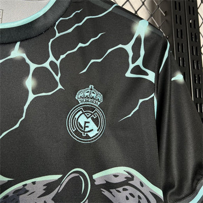 Maillot Édition spéciale Real Madrid 2024/25 Noir et vert Maison To Sport