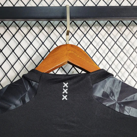 Maillot Ajax saison 2023-2024 édition third noir Maison To Sport