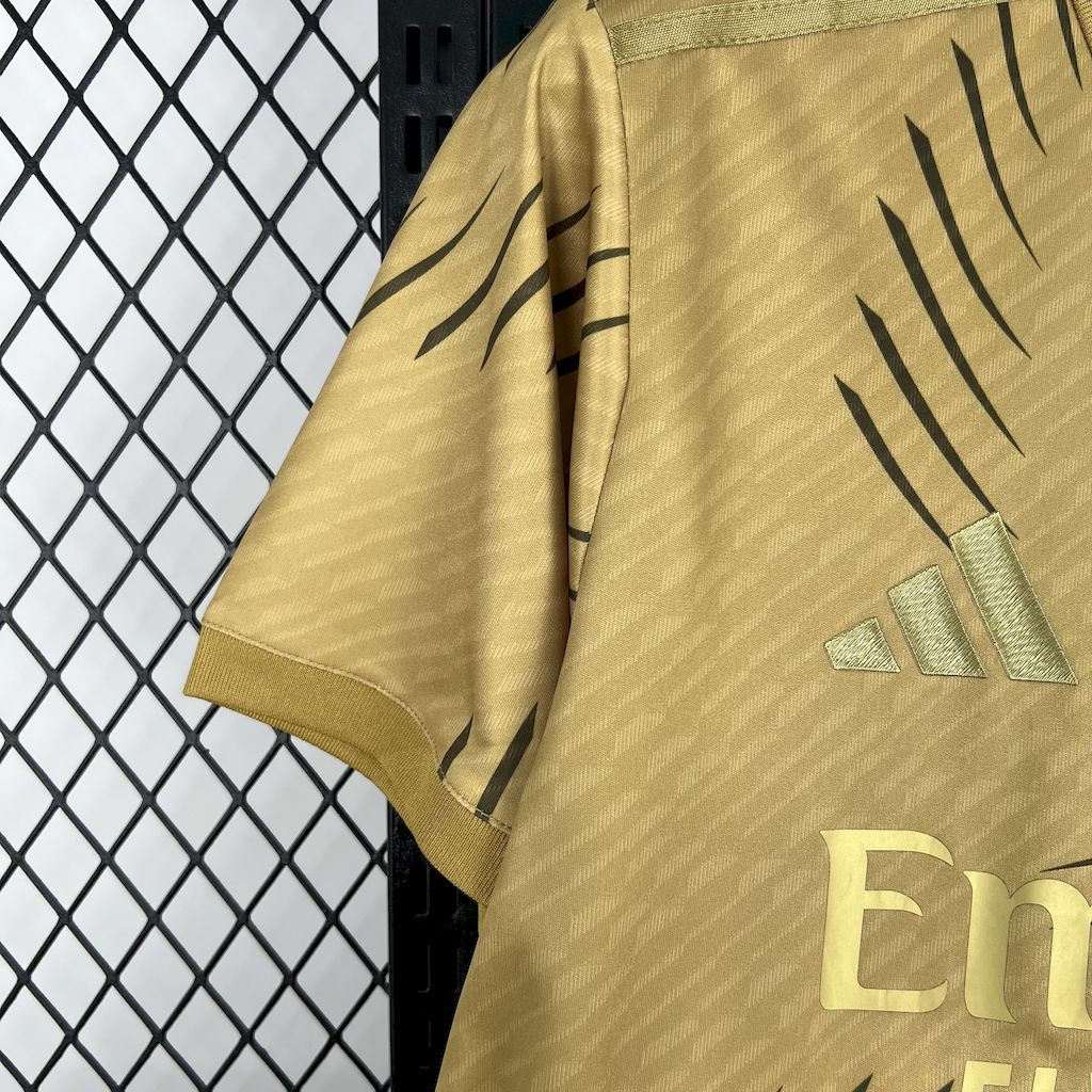 Maillot Real Madrid 2025-26 entrainement Maison To Sport